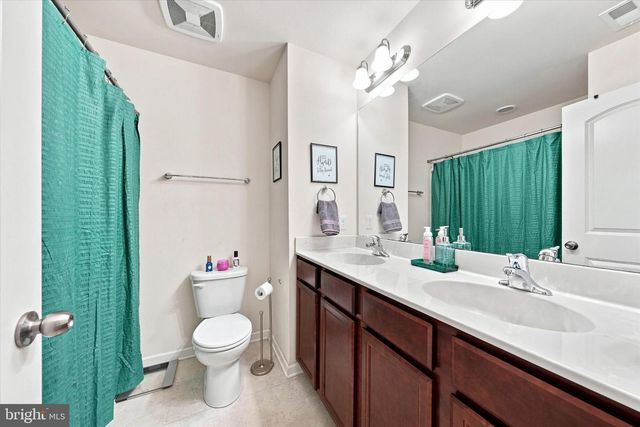 212 SAFFRON CIR, Middletown, DE 19709