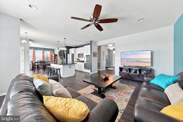 212 SAFFRON CIR, Middletown, DE 19709