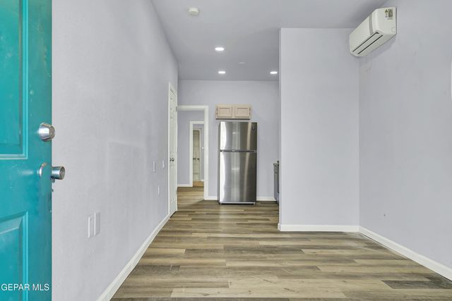 6806 ALAMEDA Avenue, El Paso, TX 79905