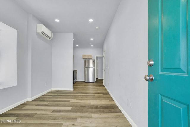 6806 ALAMEDA Avenue, El Paso, TX 79905