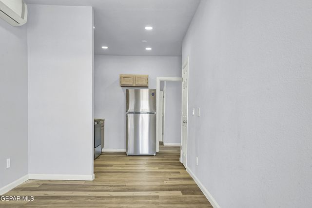 6806 ALAMEDA Avenue, El Paso, TX 79905