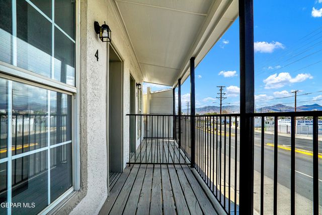 6806 ALAMEDA Avenue, El Paso, TX 79905