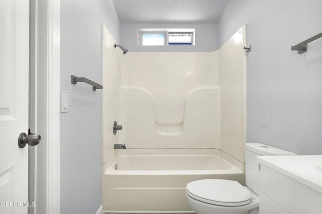 6806 ALAMEDA Avenue, El Paso, TX 79905