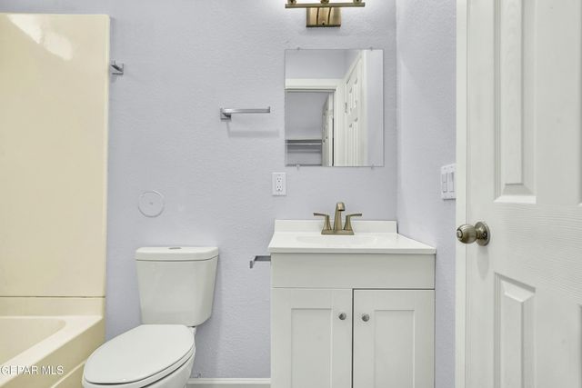 6806 ALAMEDA Avenue, El Paso, TX 79905