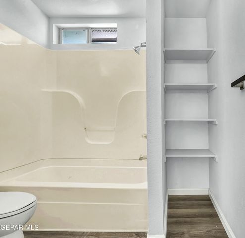 6806 ALAMEDA Avenue, El Paso, TX 79905