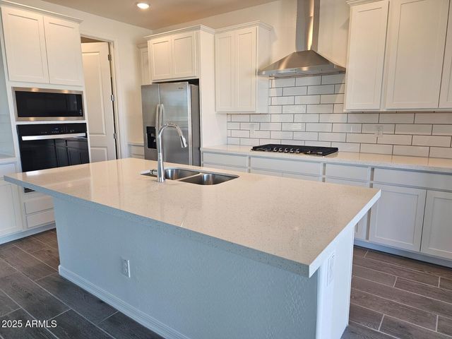 17236 W VIA DONA Road, Surprise, AZ 85387