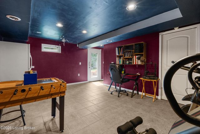 226 Northview Dr, Shepherdsville, KY 40165