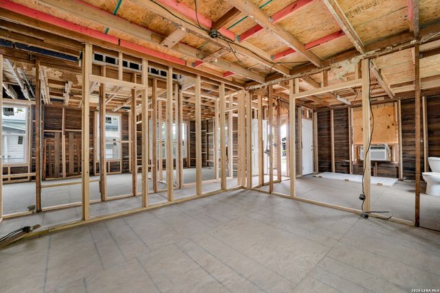 207 CORNELL AVE, San Antonio, TX 78201