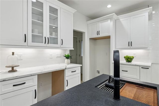 727 Garibaldi SW Street, Atlanta, GA 30310