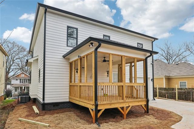 727 Garibaldi SW Street, Atlanta, GA 30310