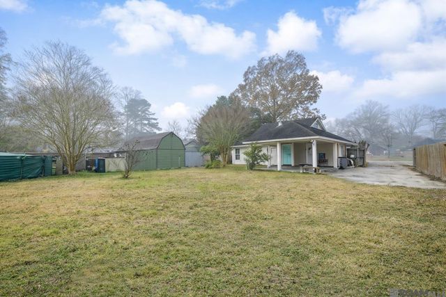 11062 Downey Dr, Greenwell Springs, LA 70739