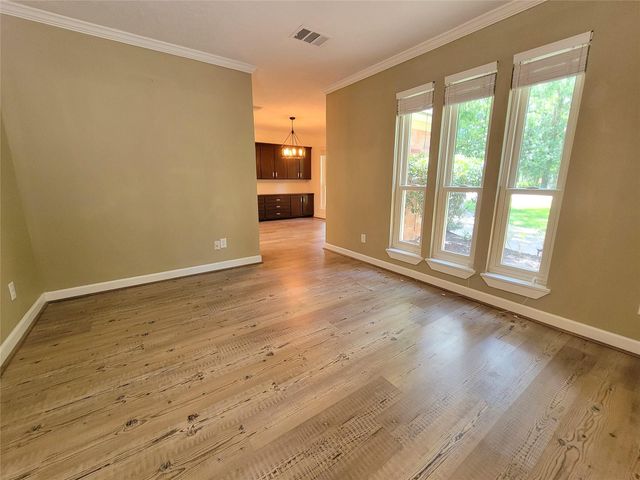 630 Stonewall Jackson Drive, Conroe, TX 77302