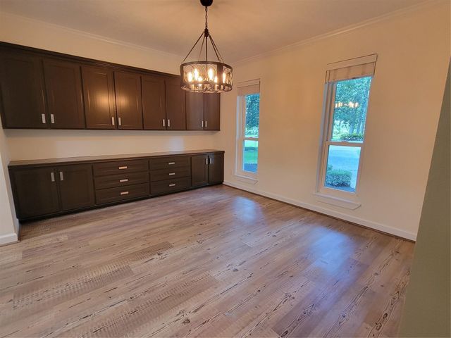 630 Stonewall Jackson Drive, Conroe, TX 77302