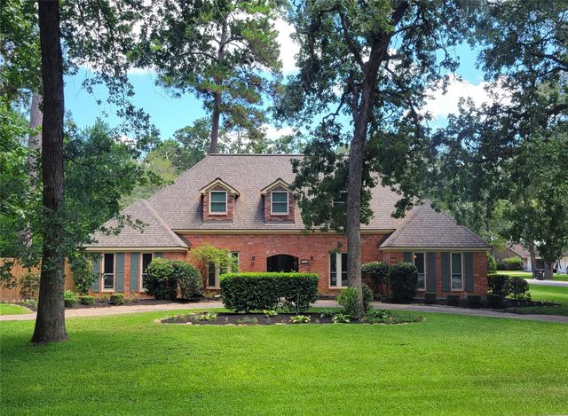 630 Stonewall Jackson Drive, Conroe, TX 77302
