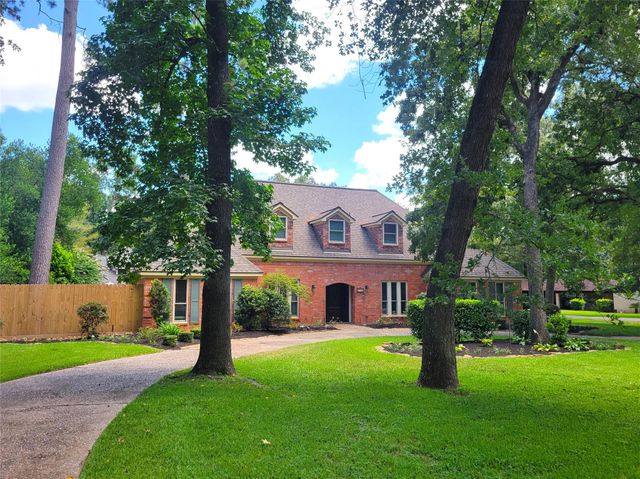 630 Stonewall Jackson Drive, Conroe, TX 77302