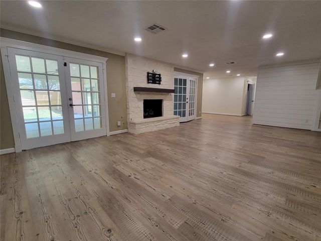 630 Stonewall Jackson Drive, Conroe, TX 77302
