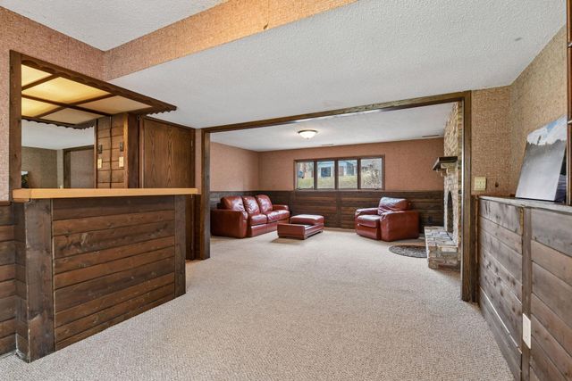 2008 Indian Road W, Minnetonka, MN 55305