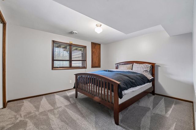 2008 Indian Road W, Minnetonka, MN 55305