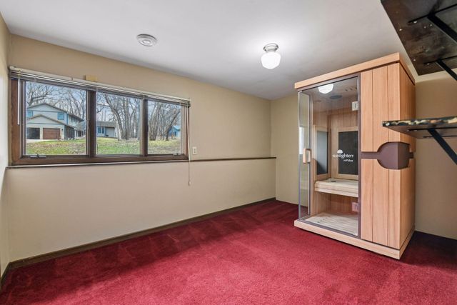 2008 Indian Road W, Minnetonka, MN 55305