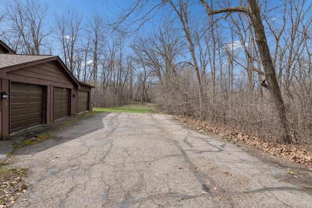 2008 Indian Road W, Minnetonka, MN 55305