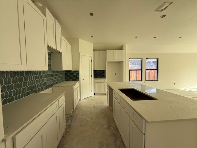 409 Smith Road, Springtown, TX 76082