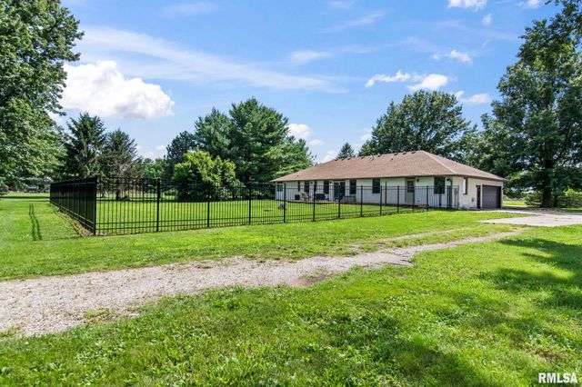 5640 IRON BRIDGE Road, Chatham, IL 62629