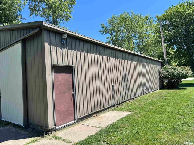 5640 IRON BRIDGE Road, Chatham, IL 62629