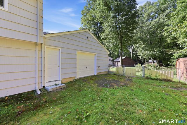 80 Ash Brook Drive, Coventry, CT 06238