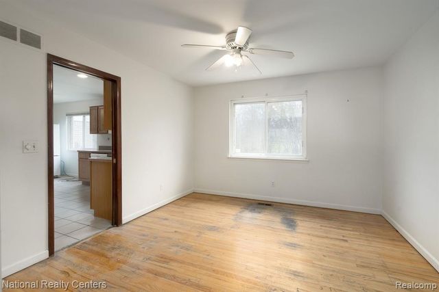 29330 Pinetree Drive, Southfield, MI 48076