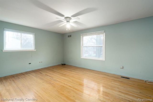 29330 Pinetree Drive, Southfield, MI 48076