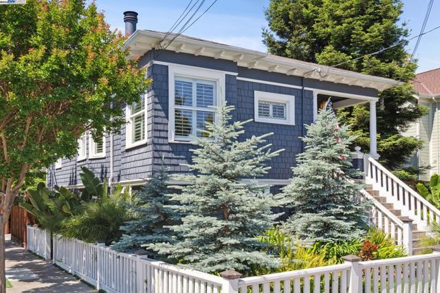 2848 San Jose Avenue, Alameda, CA 94501