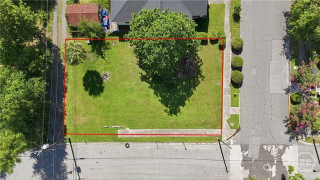 702 E 36th Street, Savannah, GA 31401