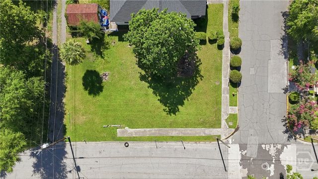 702 E 36th Street, Savannah, GA 31401