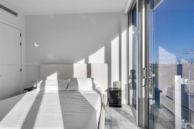 700 NE 26th Ter 1004, Miami, FL 33137