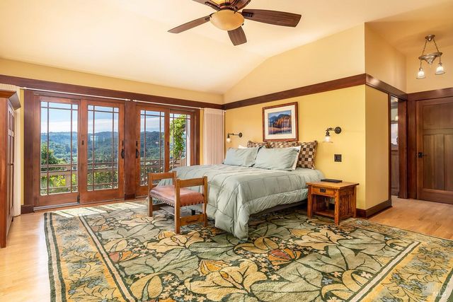 39 Tomahawk Dr, San Anselmo, CA 94960