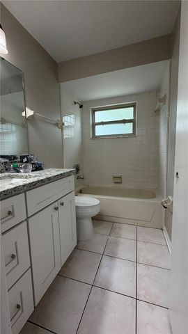 6434 ROCKINGTREE LANE, Orlando, FL 32819