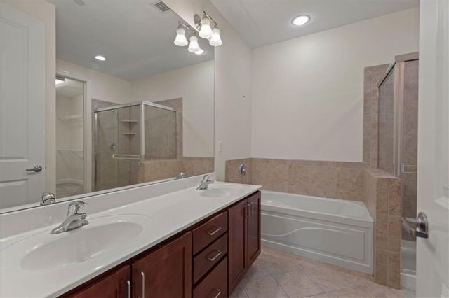 1101 Walnut Street 502, Kansas City, MO 64106
