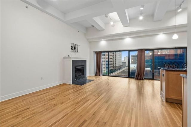 1101 Walnut Street 502, Kansas City, MO 64106