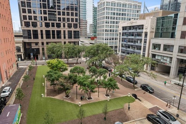 1101 Walnut Street 502, Kansas City, MO 64106