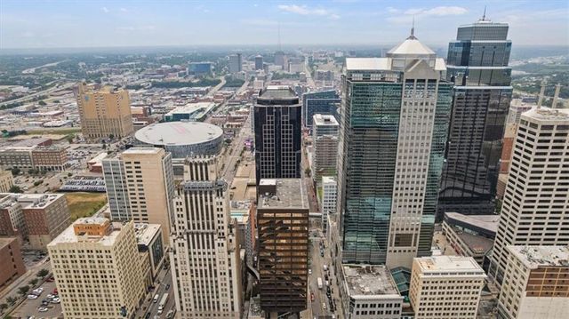 1101 Walnut Street 502, Kansas City, MO 64106