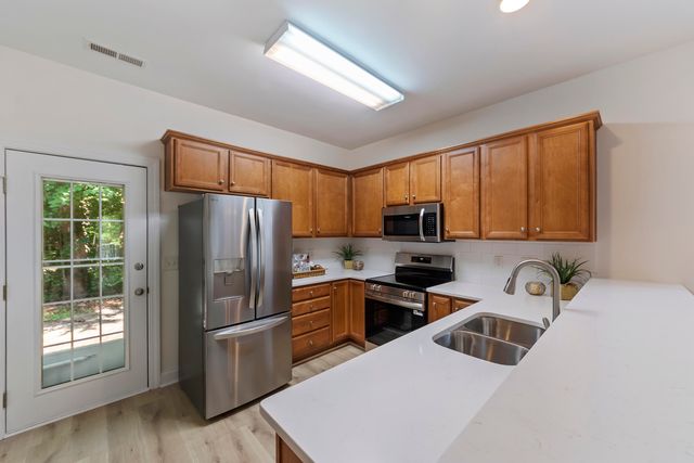 118 Walden Ridge Way, Summerville, SC 29485