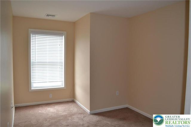 204 South Kathryn Street, Palmer Twp, PA 18045