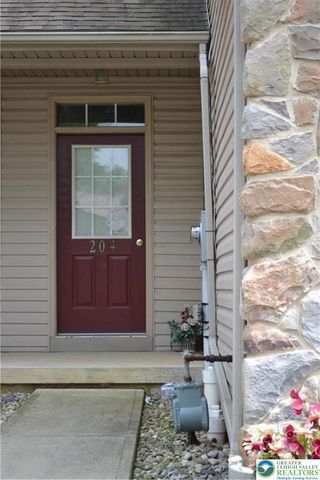 204 South Kathryn Street, Palmer Twp, PA 18045