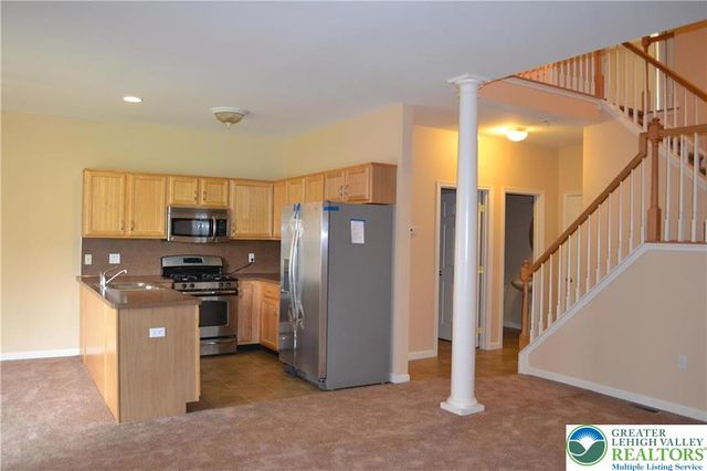 204 South Kathryn Street, Palmer Twp, PA 18045