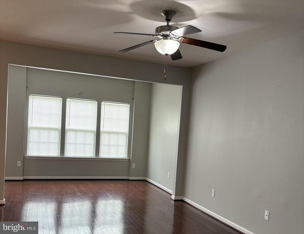 88 SUNDANCE DR, Hamilton, NJ 08619