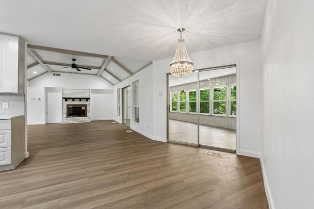 1440 Acapulco Drive, Dallas, TX 75232