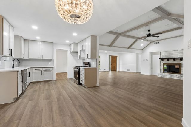 1440 Acapulco Drive, Dallas, TX 75232