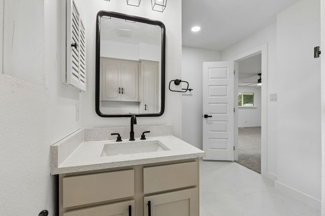 1440 Acapulco Drive, Dallas, TX 75232