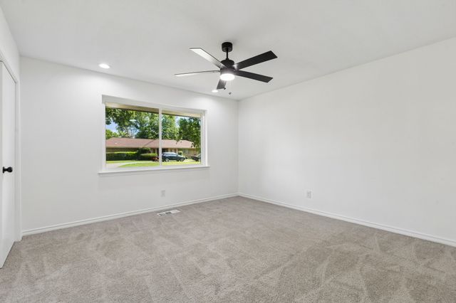1440 Acapulco Drive, Dallas, TX 75232