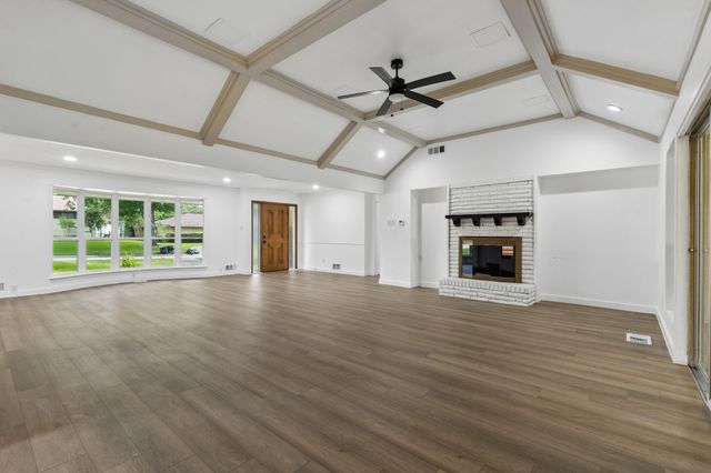 1440 Acapulco Drive, Dallas, TX 75232